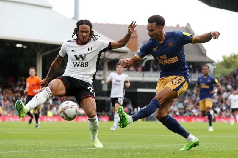 soi-keo-newcastle-vs-fulham-21h-25-10
